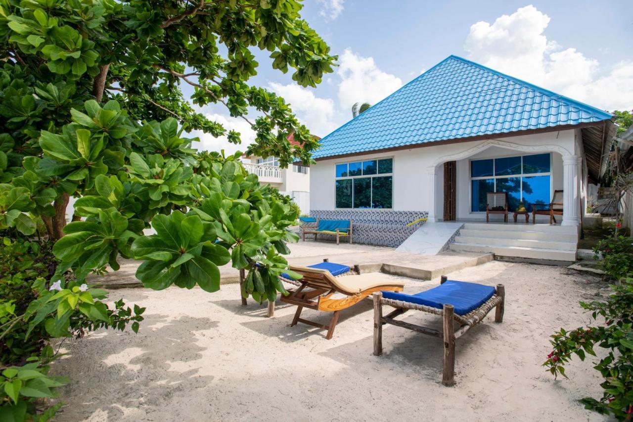 Uroa Beach Lodge Exterior foto